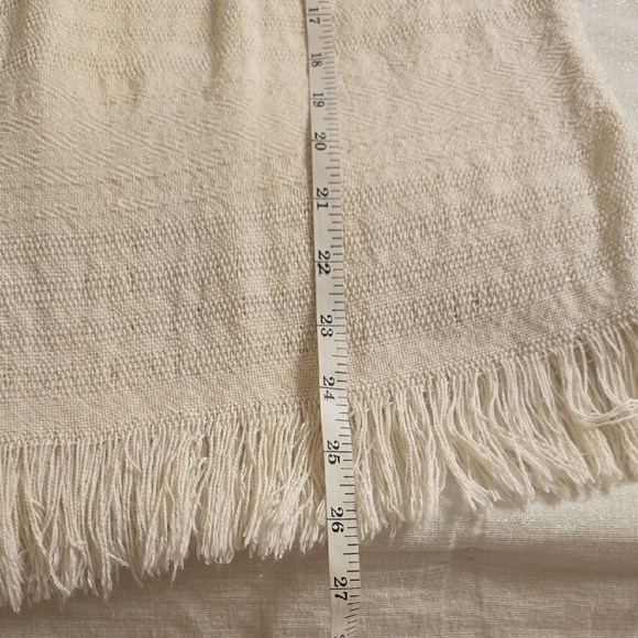 Cream Ruffled Lace Blouse with V-Neck - Picture 8 of 10